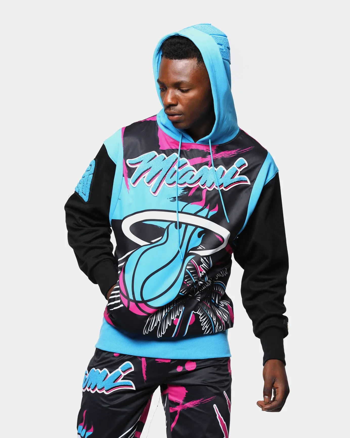 Black Pyramid Men's Miami Heat Vice Logo Hoodie Black