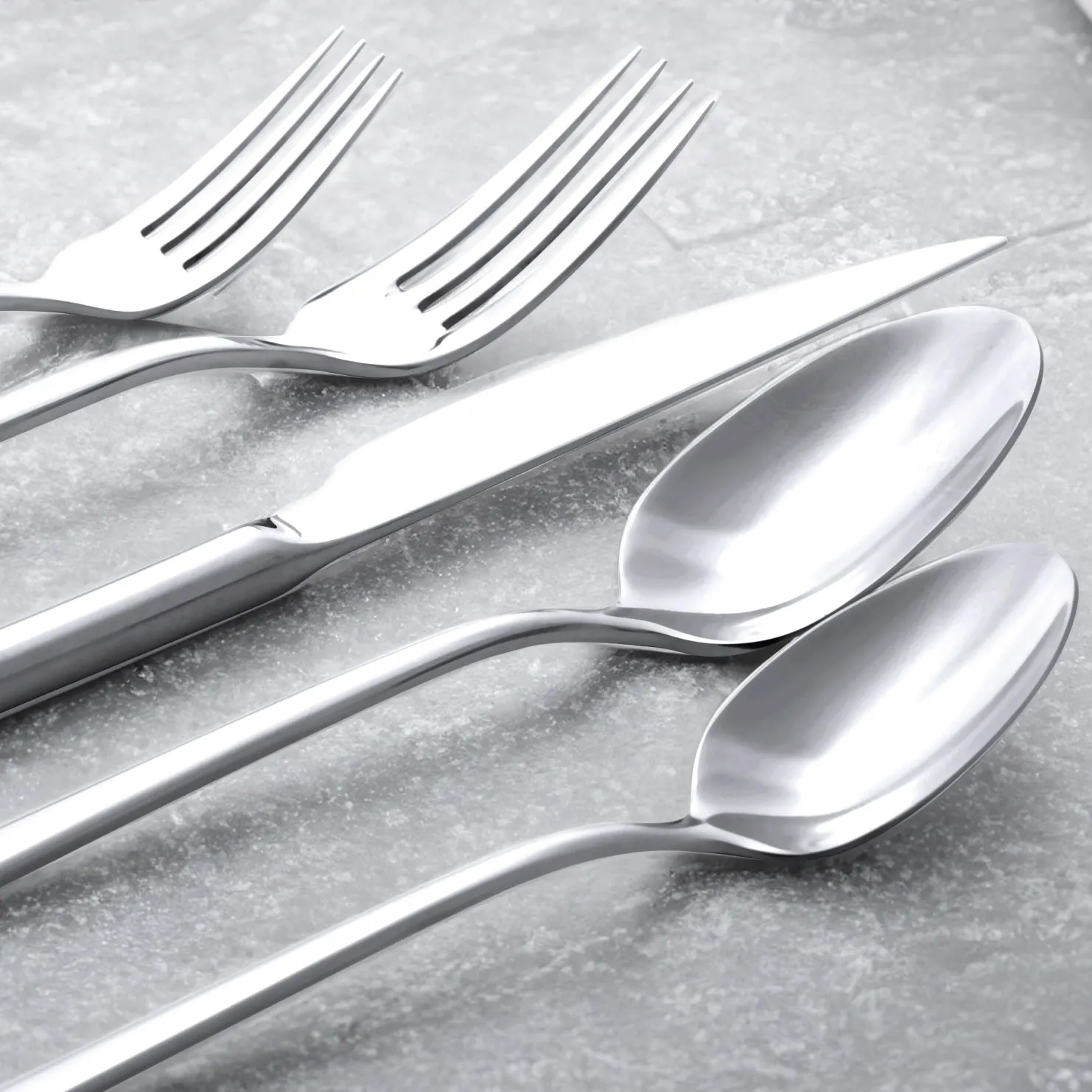 Emilia Mirror 20-Piece Flatware Set