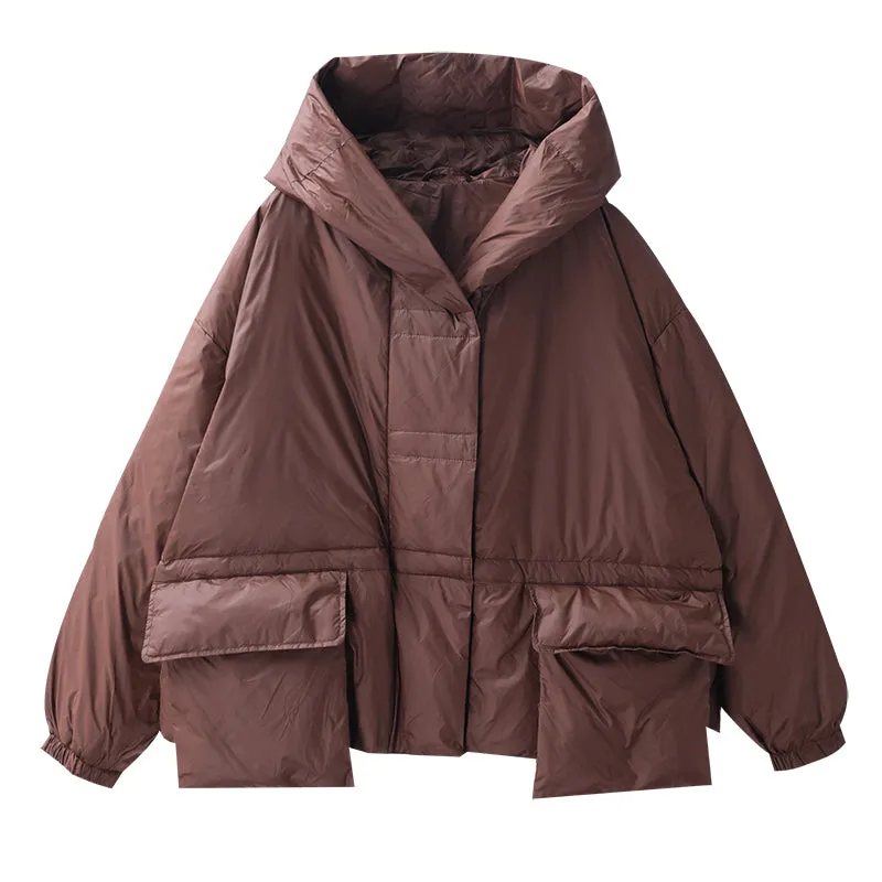 Loose large size irregular three-dimensional pocket hooded short down jacket