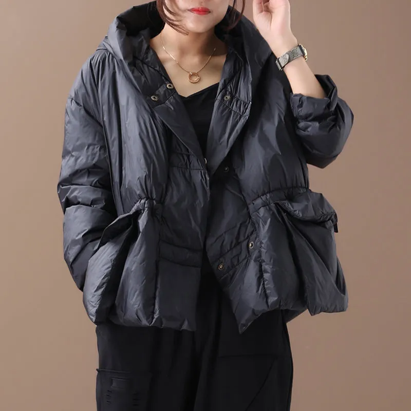 Loose large size irregular three-dimensional pocket hooded short down jacket