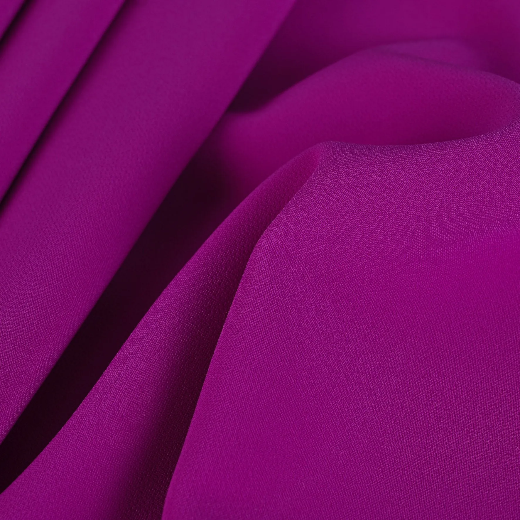 Magenta Double Crepe Fabric 3083