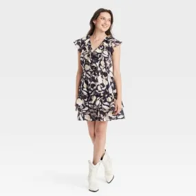 New - Women's Short Sleeve Mini A-Line Dress - Universal Thread Black Floral XS