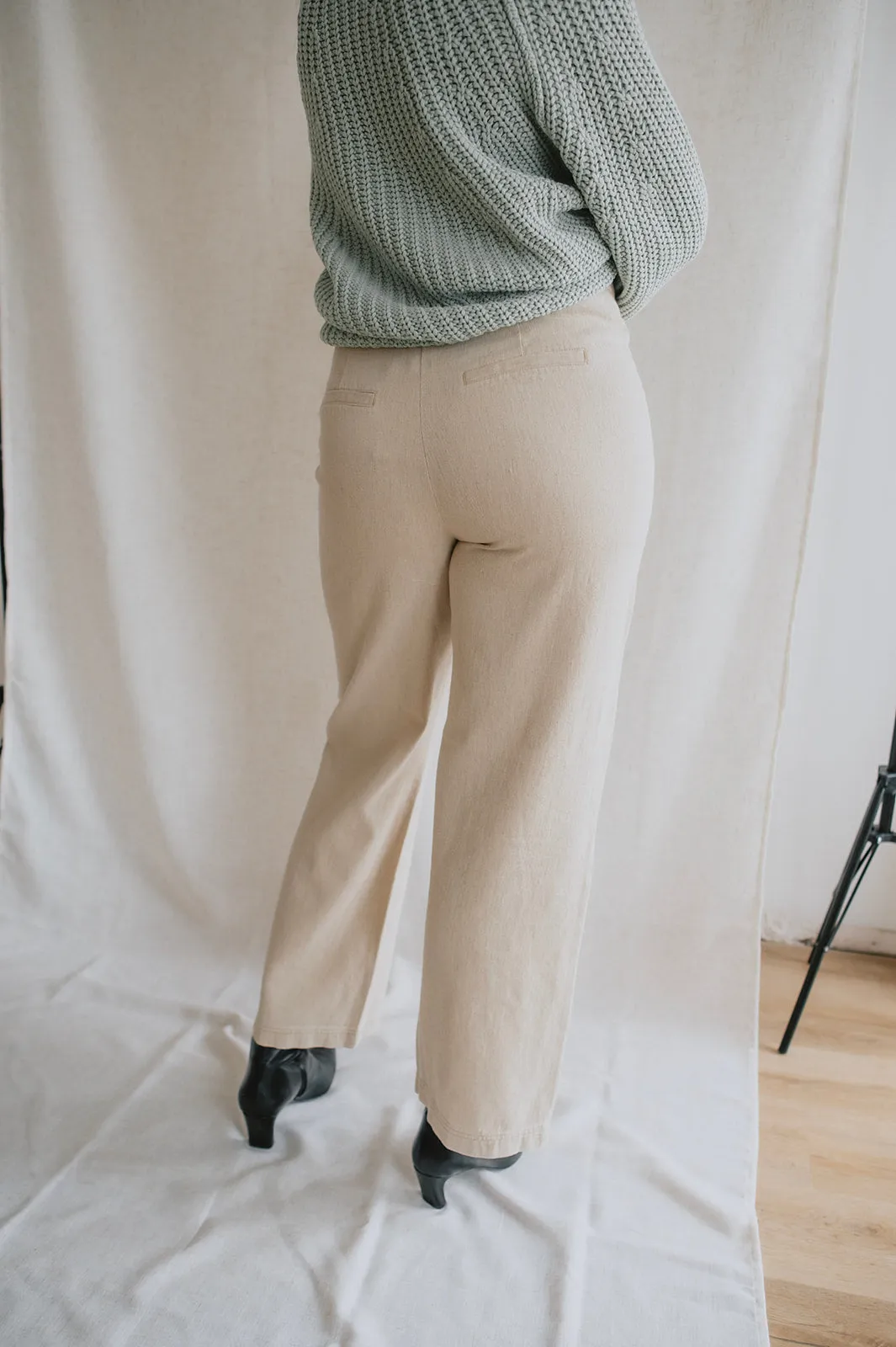 The Kunis Linen Pant - Sand Melange